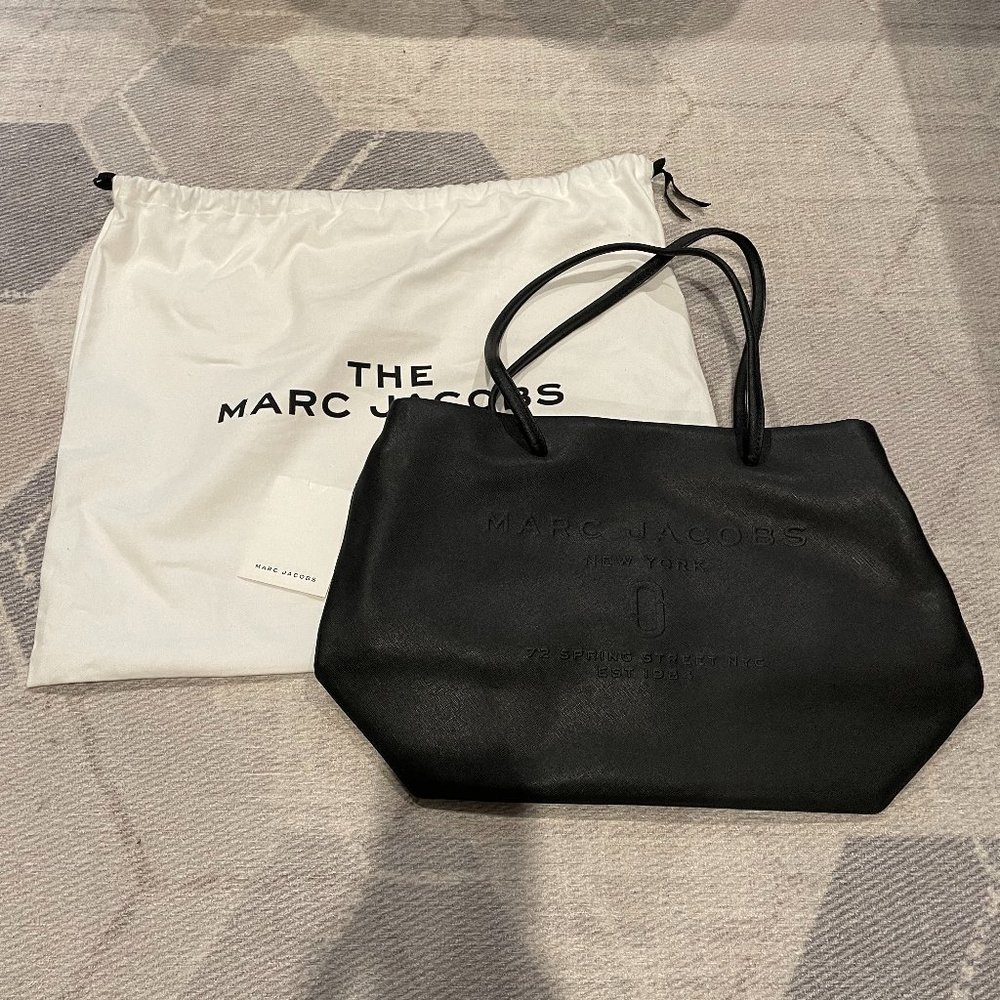 Marc Jacobs Leather East-West Tote